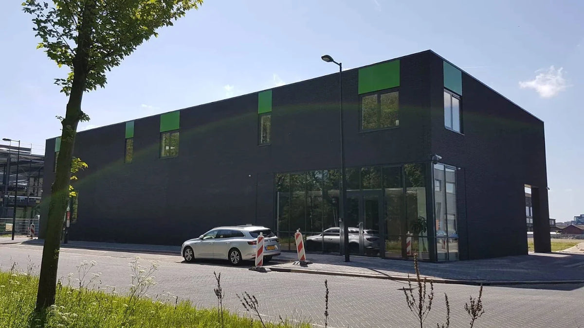 Dashcam inbouwlocatie in de regio Amsterdam